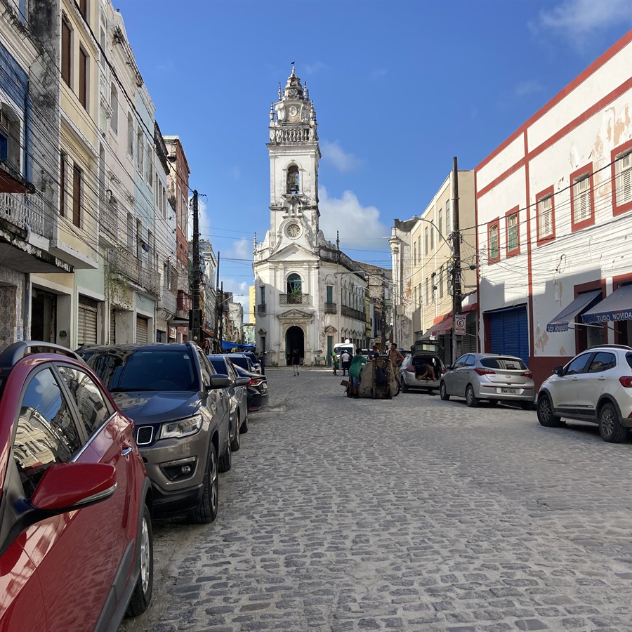 Rua Vidal de Negreiros, no bairro de São José, centro do Recife